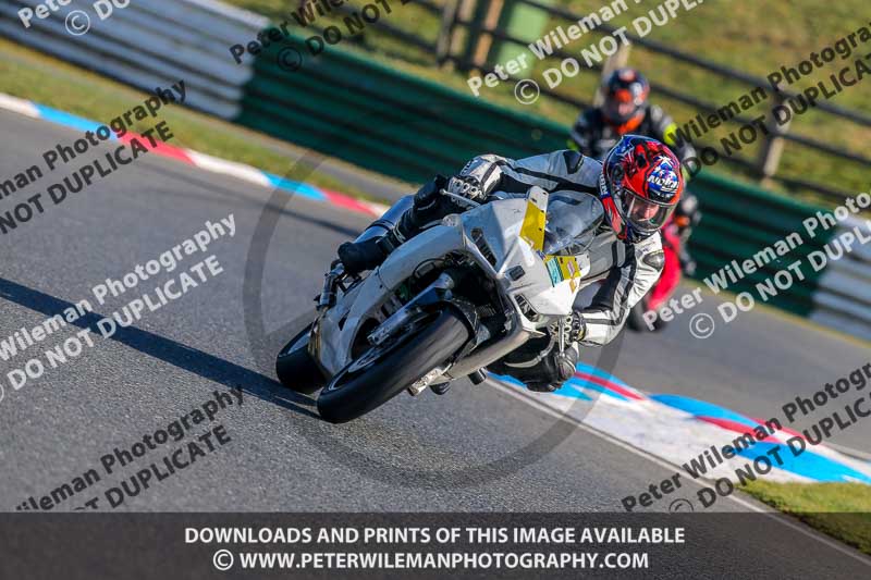 PJM Wedding Photography;enduro digital images;event digital images;eventdigitalimages;mallory park;mallory park photographs;mallory park trackday;mallory park trackday photographs;no limits trackdays;peter wileman photography;racing digital images;trackday digital images;trackday photos